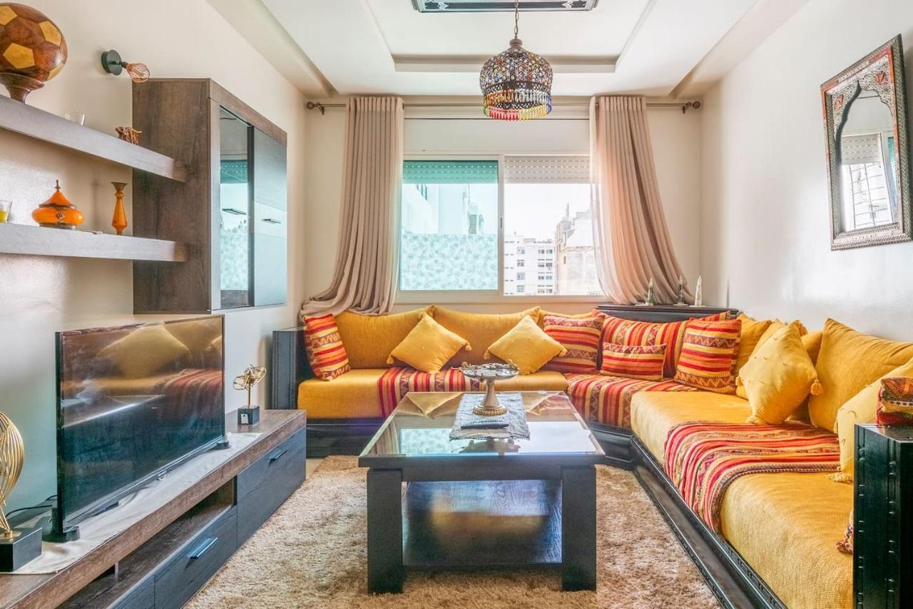 Apartment With Parking In Rabat Central Location エクステリア 写真