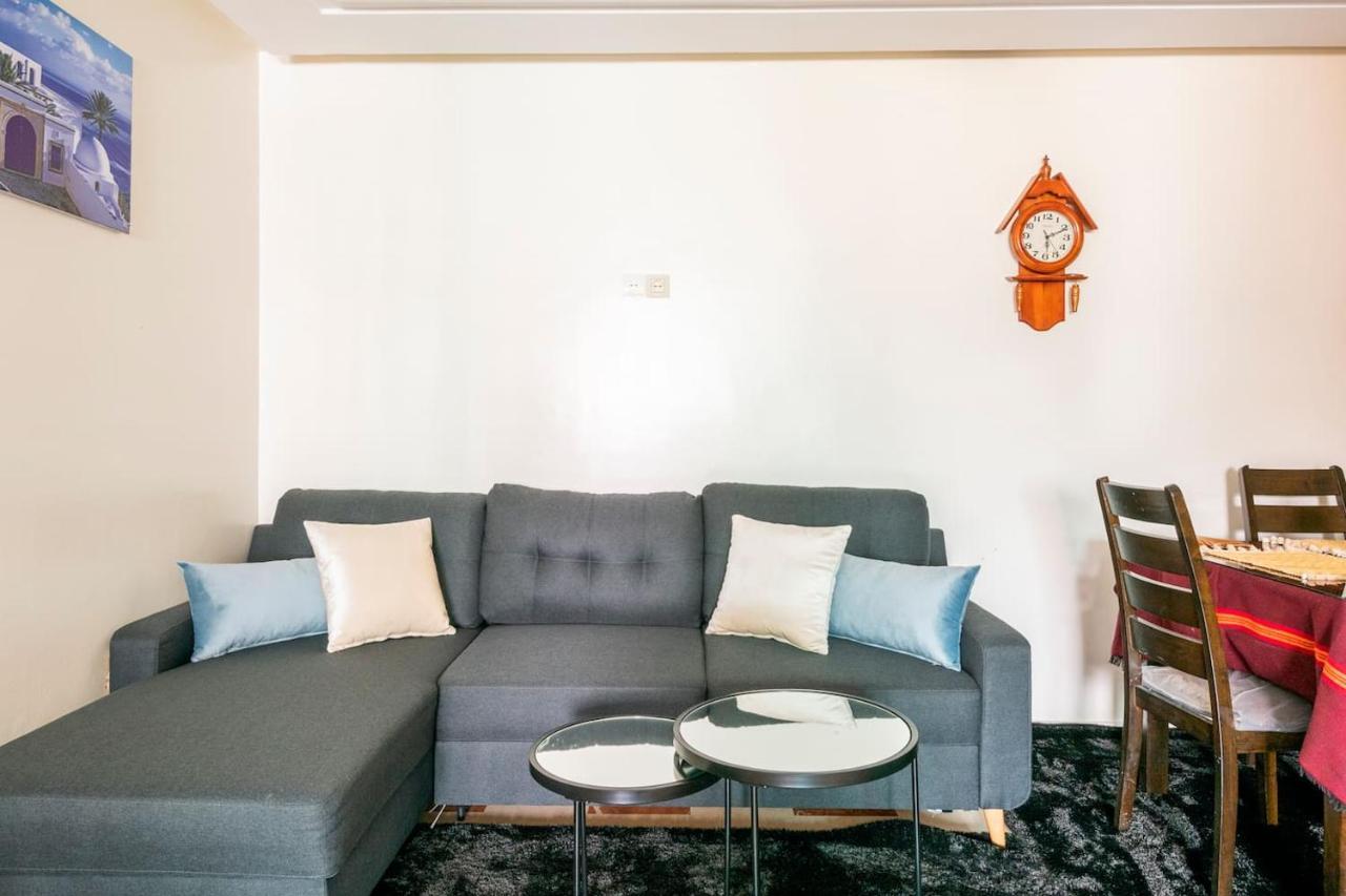 Apartment With Parking In Rabat Central Location エクステリア 写真