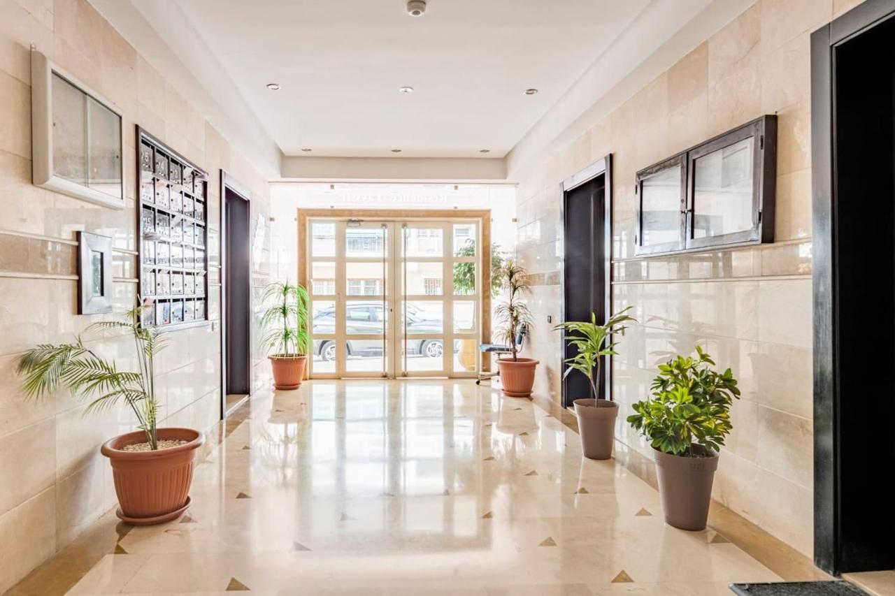 Apartment With Parking In Rabat Central Location エクステリア 写真